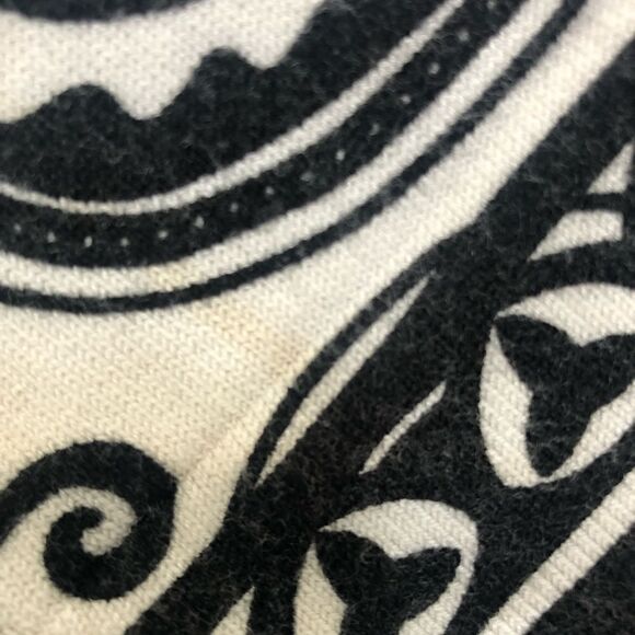 White House Black Market Short Cardigan Sweater Size XS - Picture 4 of 5